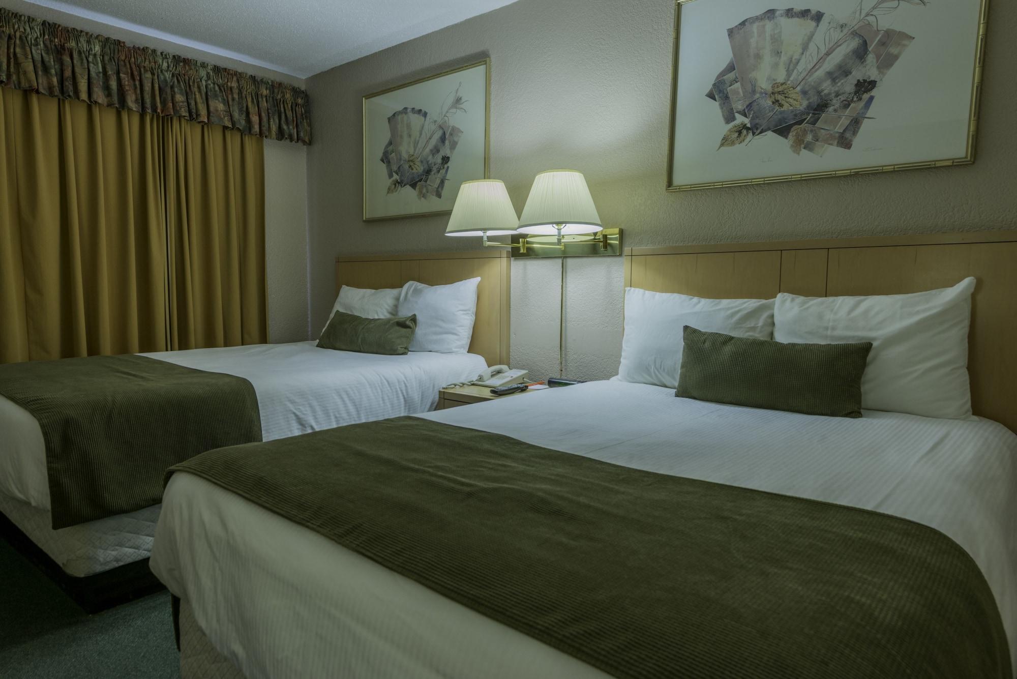 Howard Johnson By Wyndham Downtown Κάμλουπς Εξωτερικό φωτογραφία